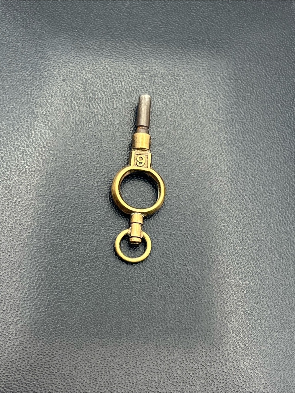 Victorian gold & silver tone size 6 vintage pocket watch winding key antique - Picture 4 of 14